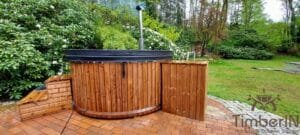Badezuber Badefass Hot Tube Mit Whirlpool Holzofen – TimberIN Rojal 1 3 Scaled
